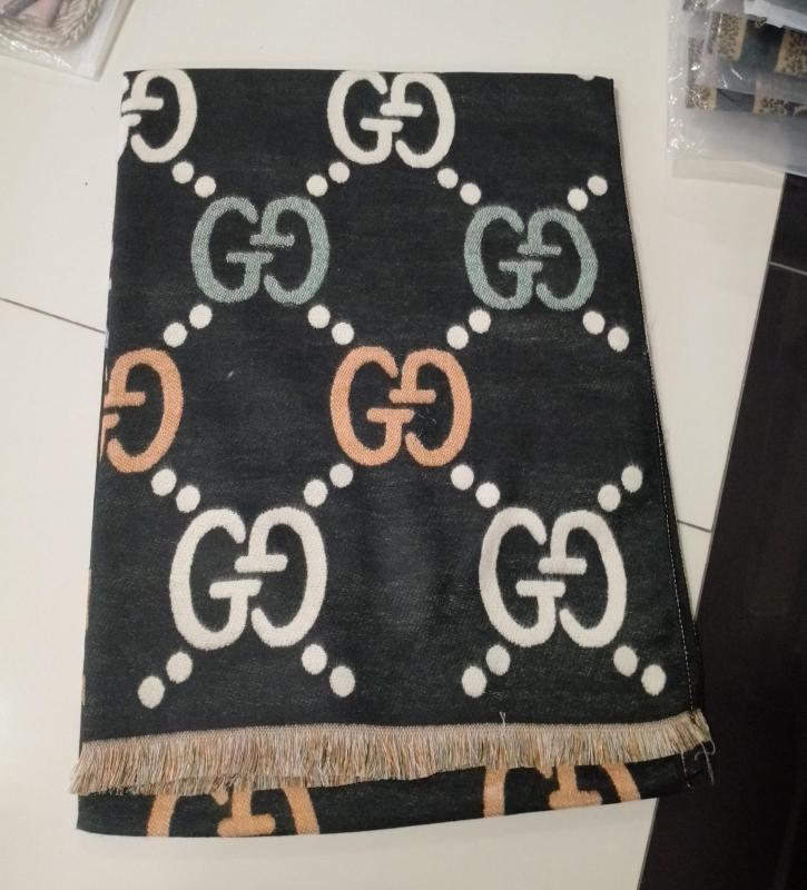 Pashmina Gucci - Bs 230