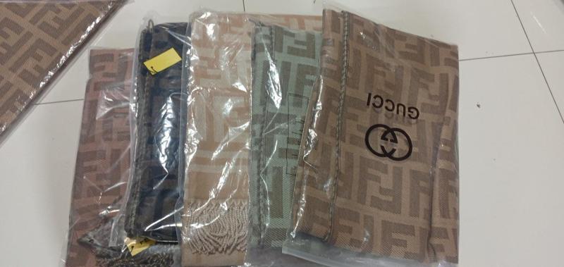 Pashmina Fendi - Bs 230