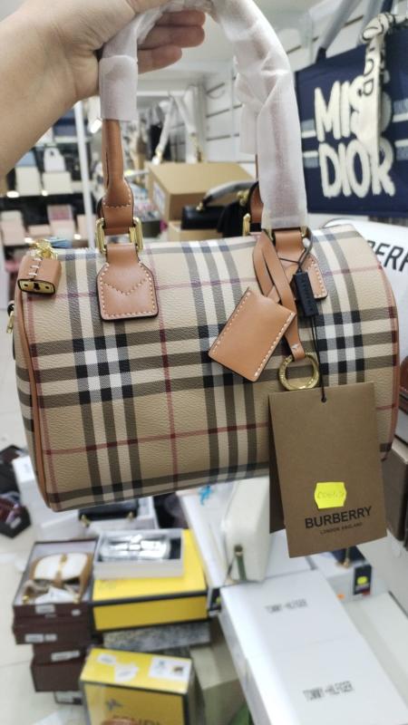 Baul Burberry_66925