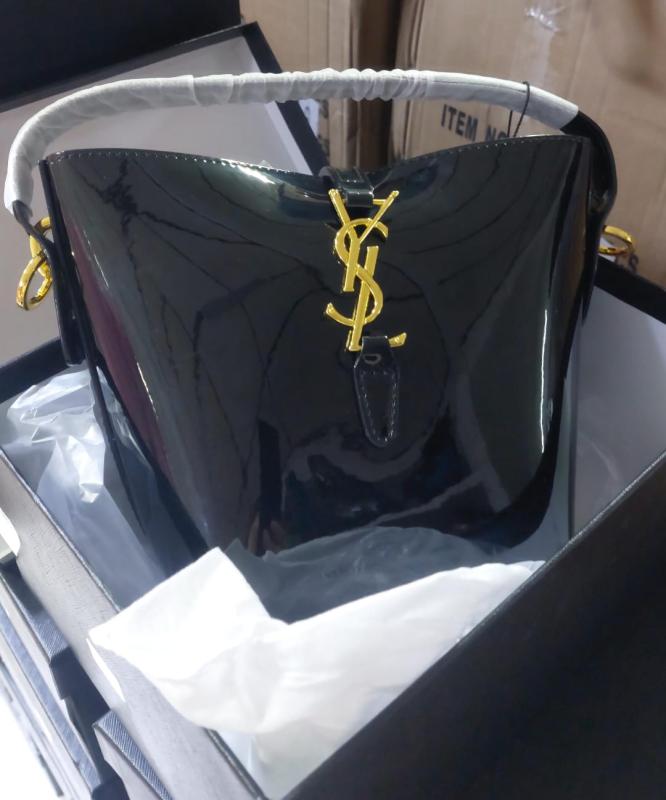 Bandolera Charol Ysl 8875 032