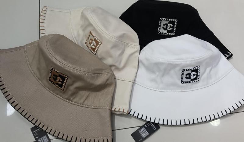 Gorro Chanel Logo Bordado 014.74