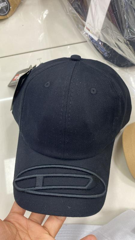 Gorra Diesel Letra Bordada