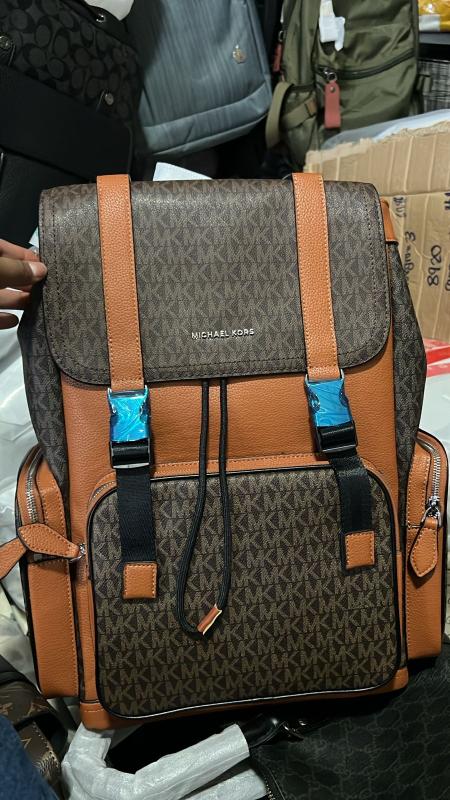 Mochila Mk 37930 081