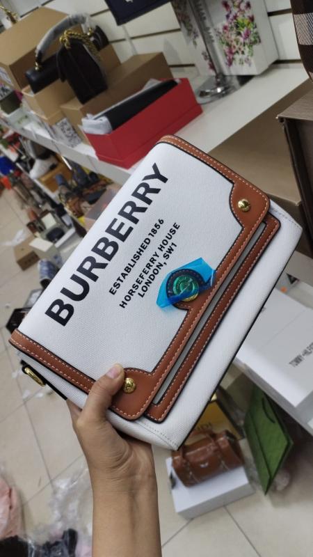 Bandolera Burberry_8033